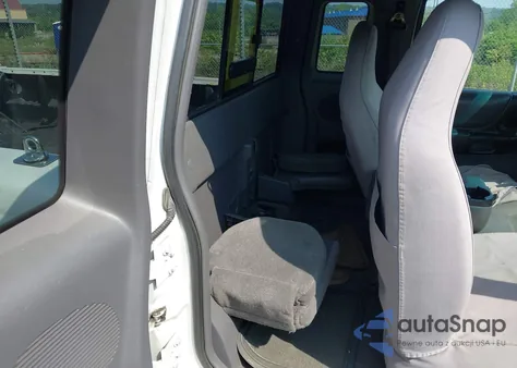 2002 Ford Ranger Edge/Xlt from USA, damaged, VIN 1FTZR45E82TA68766